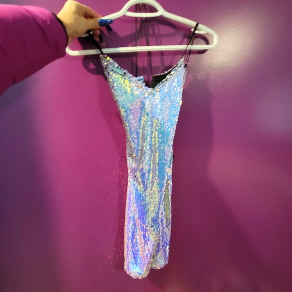 NEW YEARS MINI DRESS - Picture 2 of 4